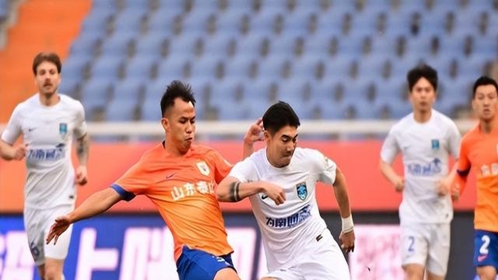 上港客场惨败,冲超之路漫长,需重整旗鼓的简单介绍 上港客场惨败,冲超之路漫长,需重整旗鼓的简单介绍