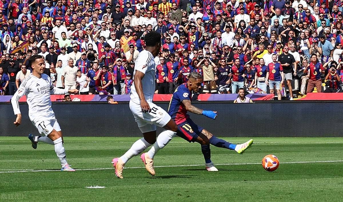 巴塞罗那主场连扳两球，继续追赶的简单介绍