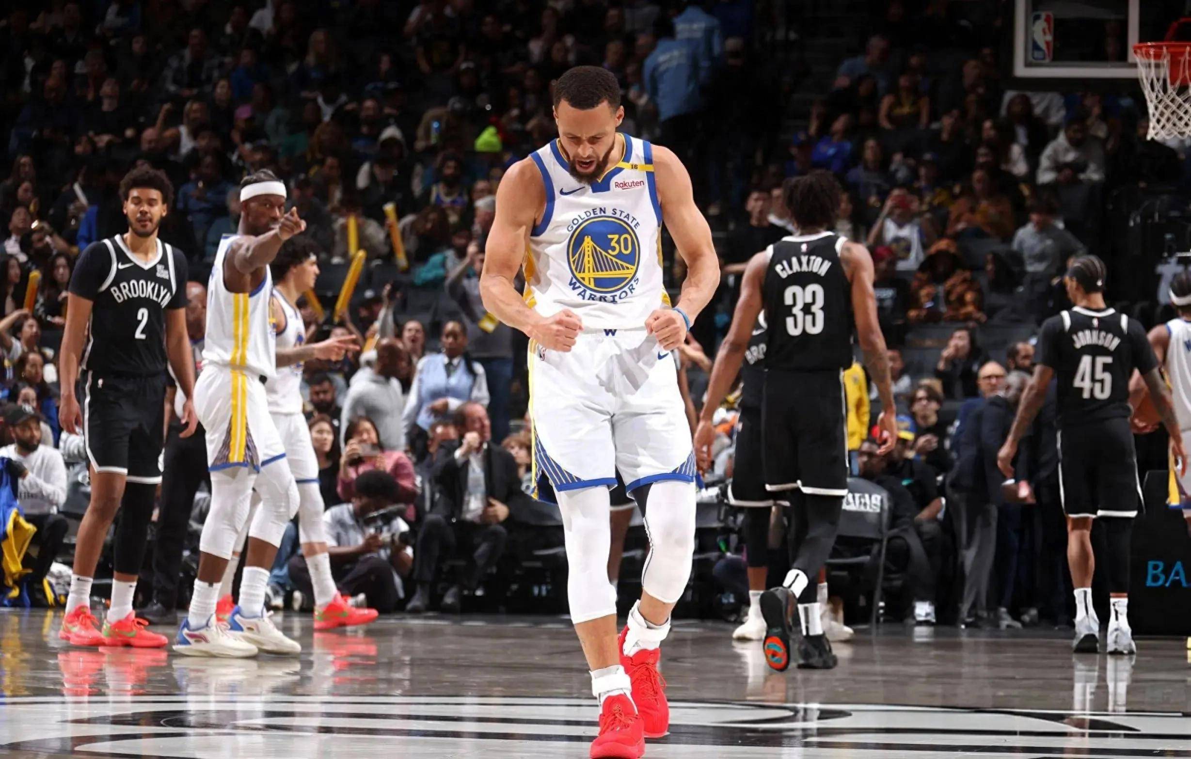 关于勇士遭雷霆逆转失利,库里表现不佳的信息 关于勇士遭雷霆逆转失利,库里表现不佳的信息