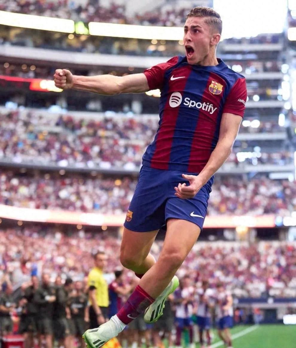 巴伦西亚客场大捷,拉师傅鼓舞士气的简单介绍 巴伦西亚客场大捷,拉师傅鼓舞士气的简单介绍