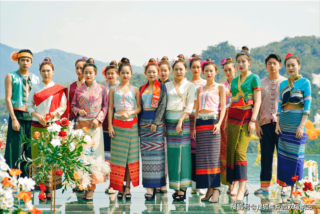 关于缅甸游泳好手夺冠,风情万种惊艳全场的信息 关于缅甸游泳好手夺冠,风情万种惊艳全场的信息