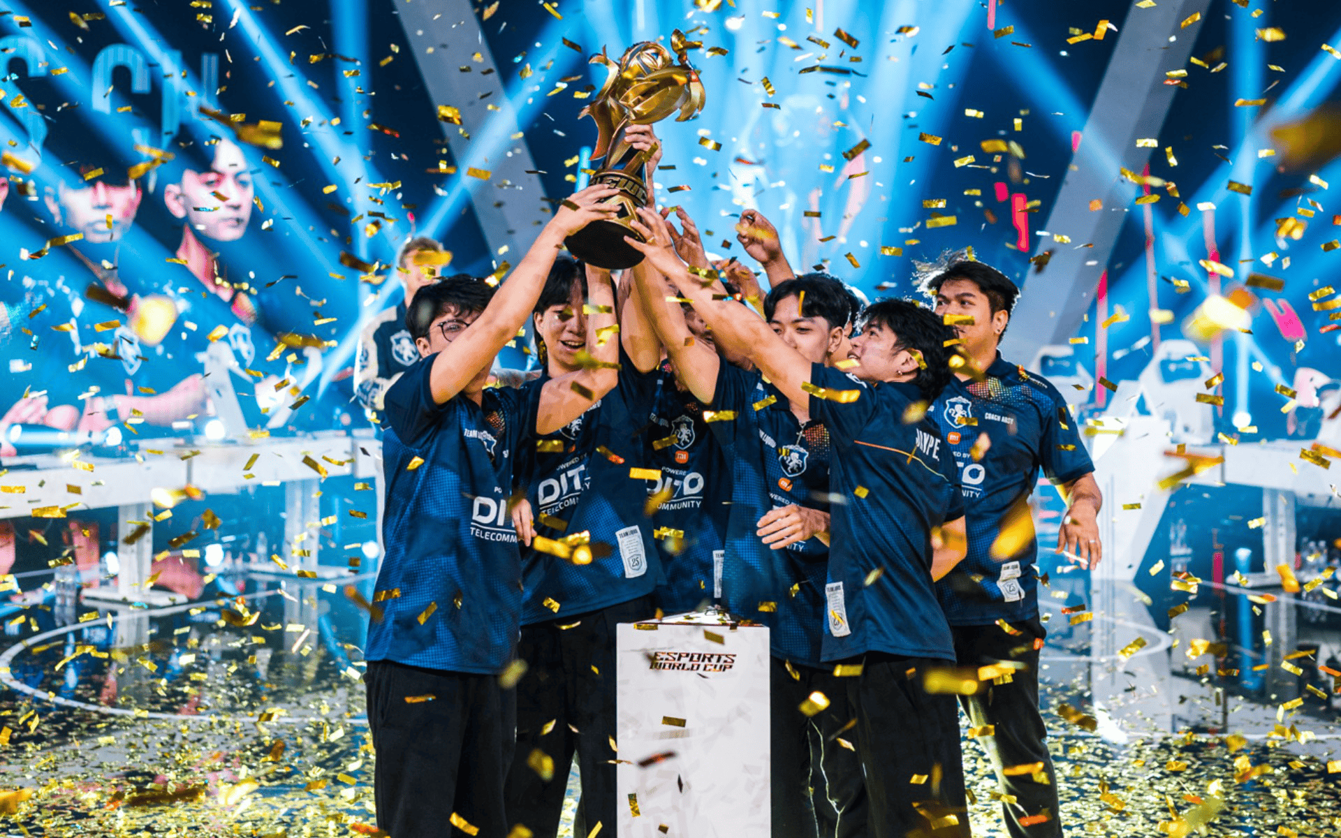 关于比分分析选手刷新世界纪录,震撼全场的信息 关于比分分析选手刷新世界纪录,震撼全场的信息