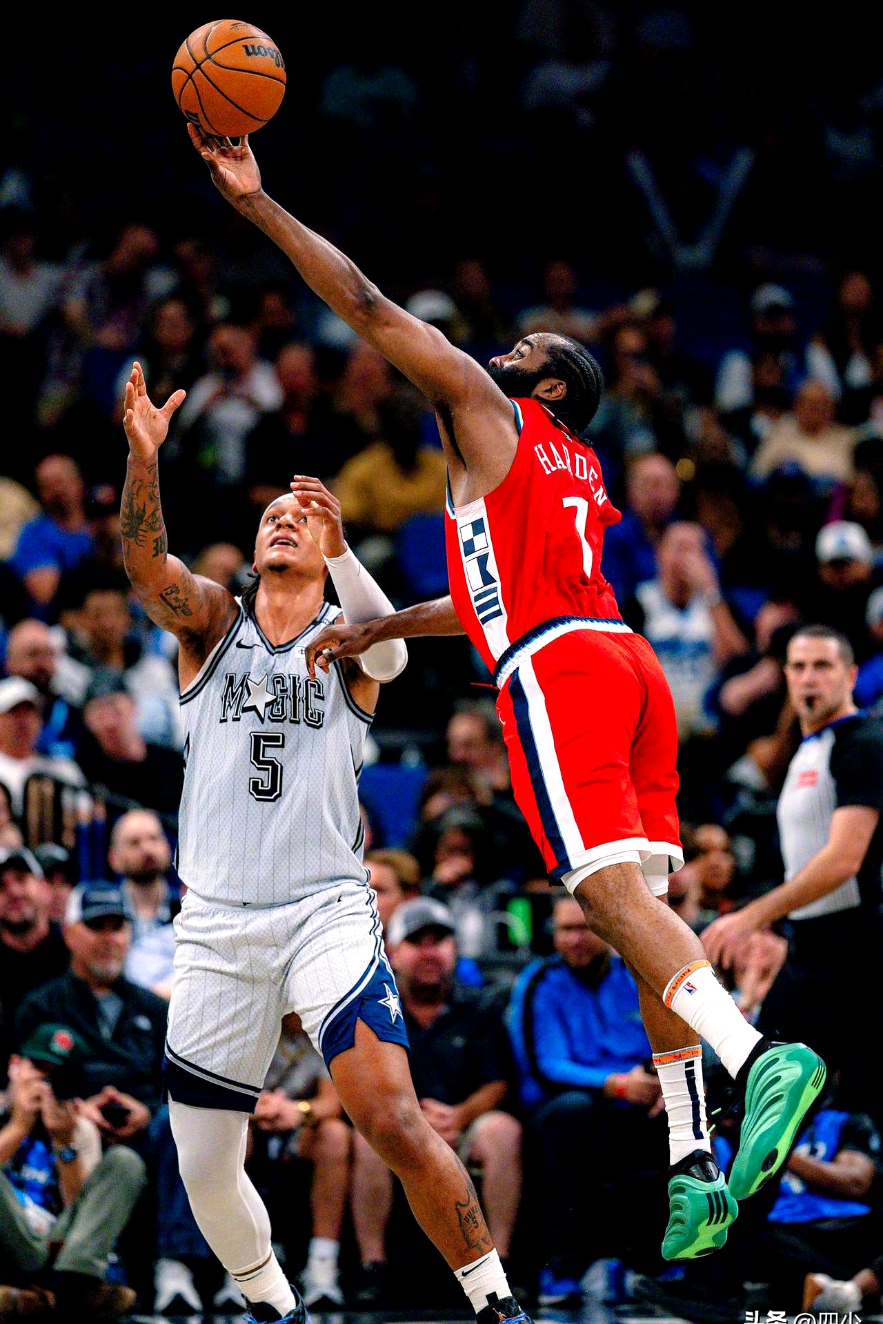 快船力克鹈鹕,周琦扛起全队 快船力克鹈鹕,周琦扛起全队