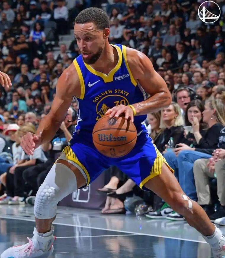 篮网险胜马刺,库里高光表现 篮网险胜马刺,库里高光表现