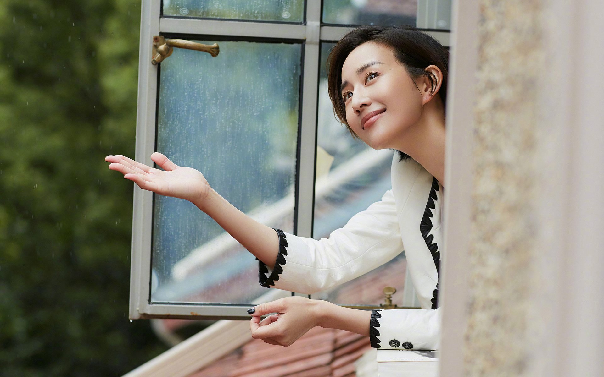 当莫兰特在伯纳乌踢欧冠决赛,他不是在打球,是在解构引力