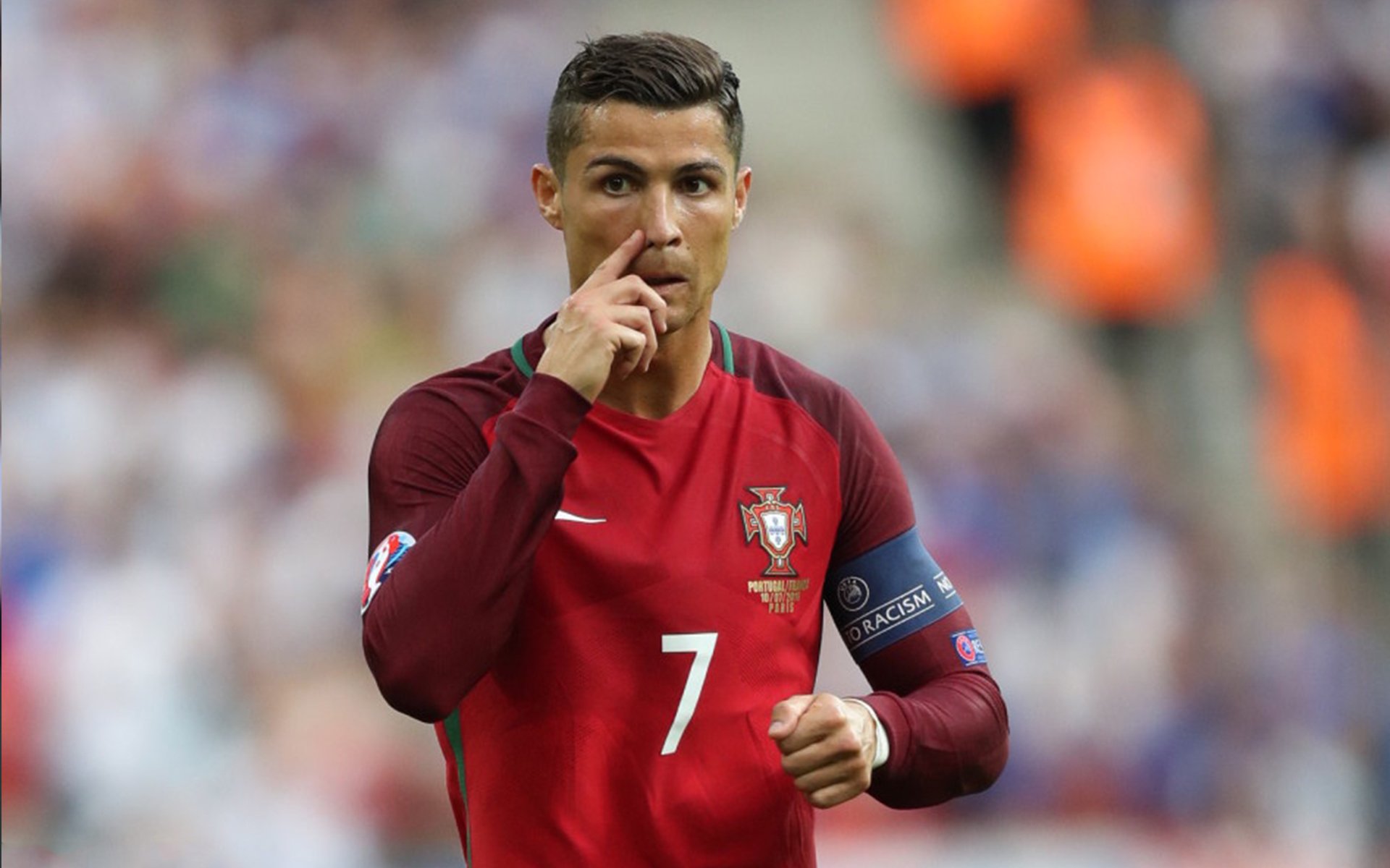 白色战舰搁浅丹麦童话,曼城防线指挥官阿坎吉诠释何为‘稳定输出不掉线’