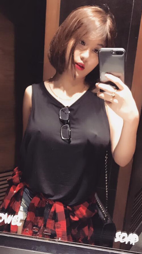 狂想曲在第四节响起，锡安暴走，爵士用12-0的得分交响乐压制魔术