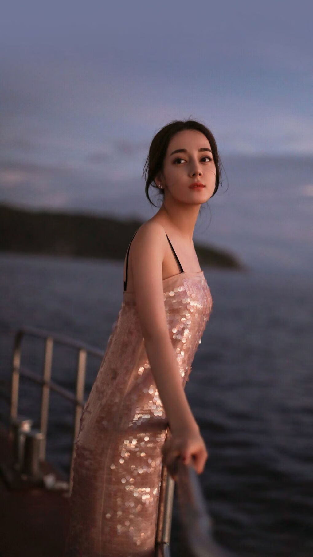 西风东渐,当灰熊的狂野洪流冲垮天山防线,英格拉姆为何成了那柄最冷的刀?