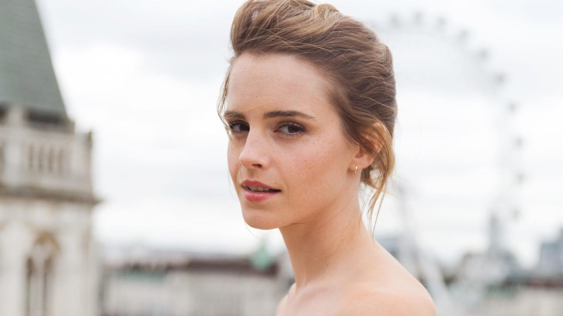 在引擎的轰鸣中找到自我，F1街道赛之夜，班凯罗的完美救赎