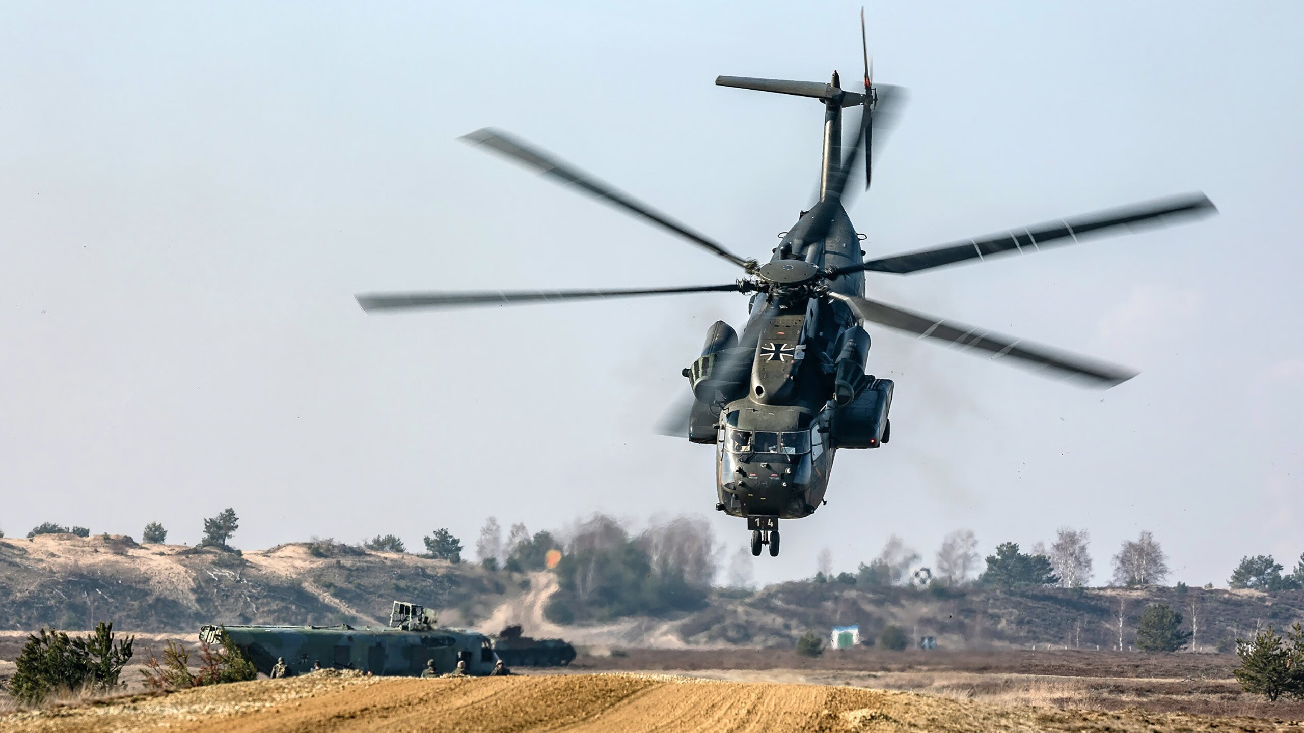 绿茵场上的篮球时刻,补时连入两球,北美新军上演神奇逆转