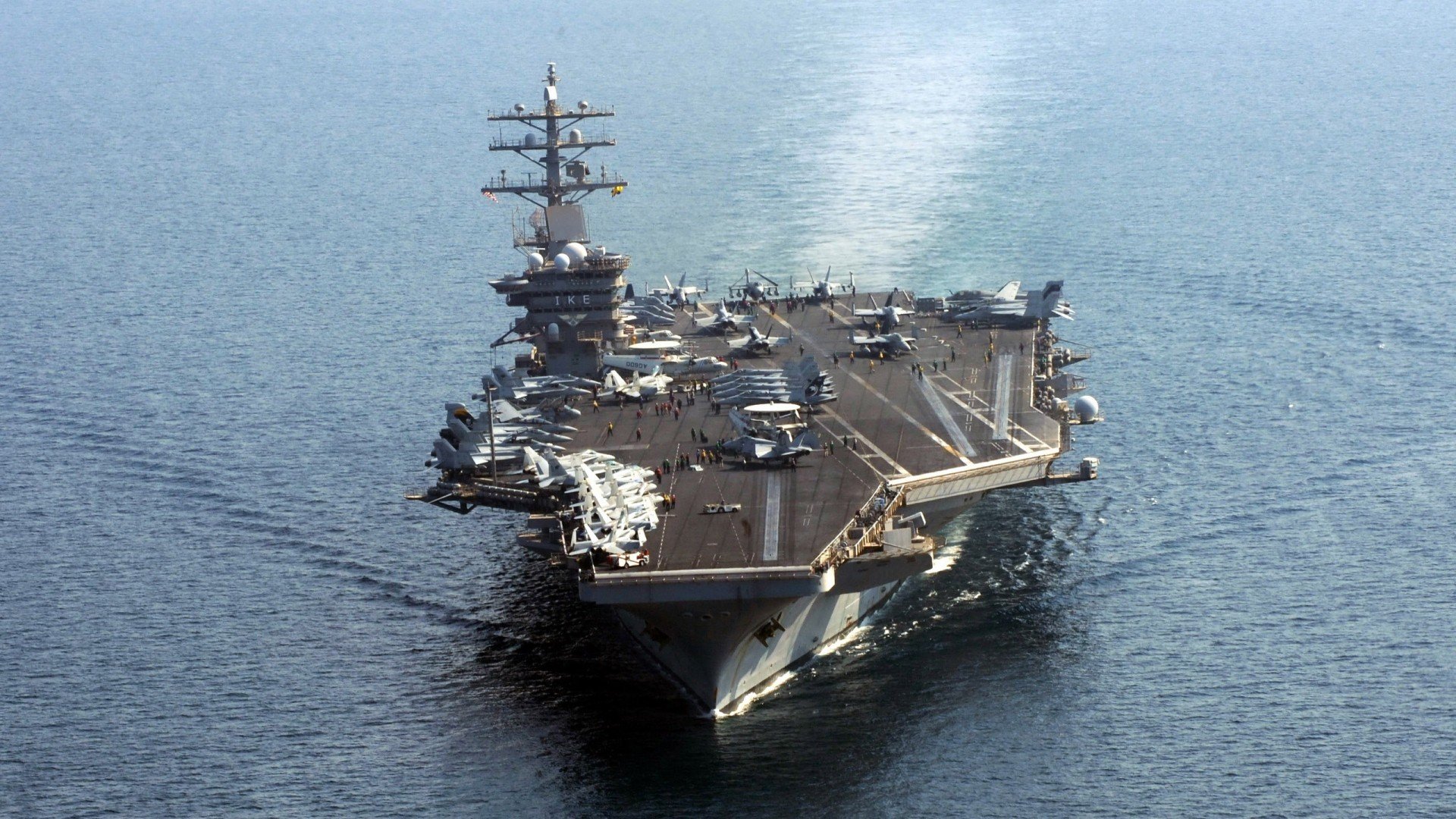 绿军降维打击！东部决赛生死战变教学局，老鹰提前一节缴械