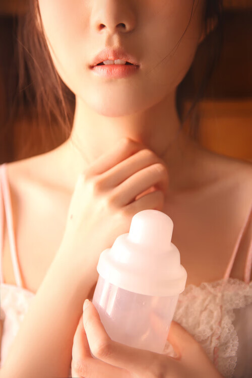 以下是为您构思的标题与内容